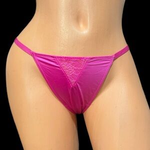 Victorias Secret Very Sexy Sheer Chantilly Lace String Cheekini panty pink S